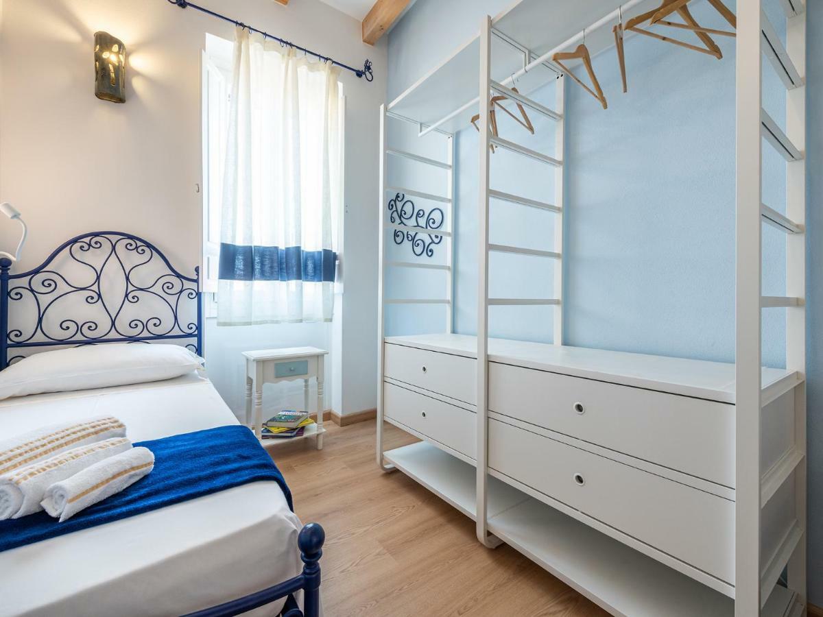"Bea'S Terrace" - Private Jacuzzi And Panoramic Rooftop In The City Centre Cagliari Eksteriør billede